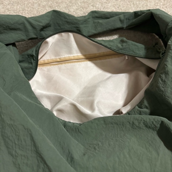 Bohemian Crescent Shoulder Bag Sage Green Lightweight Multiple Pockets-17x14x7” - Picture 4 of 6